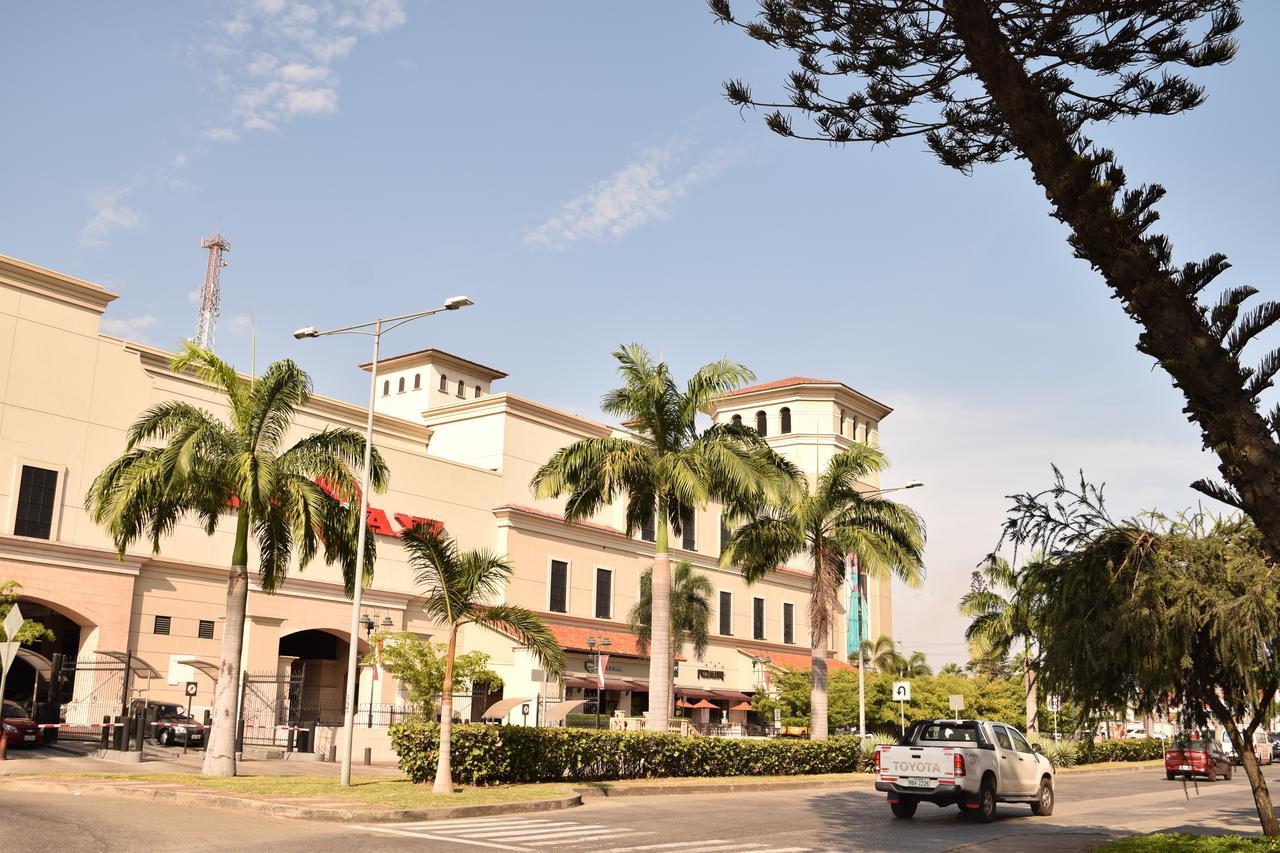Alojamiento Castelnouvo, Entre Rios, Guayaquil, Ecuador Exterior photo